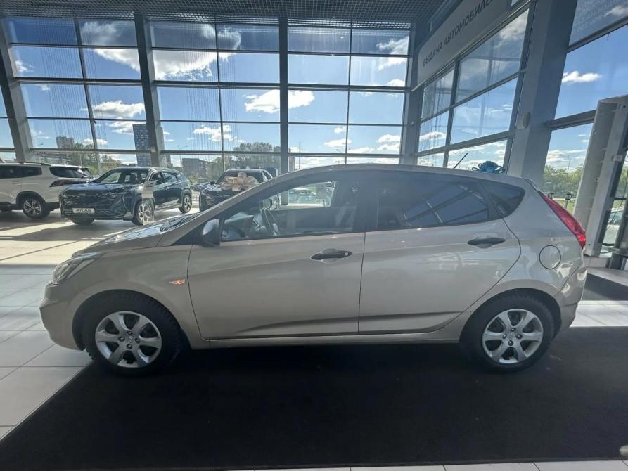 Hyundai Solaris I Екатеринбург  - изображение 7