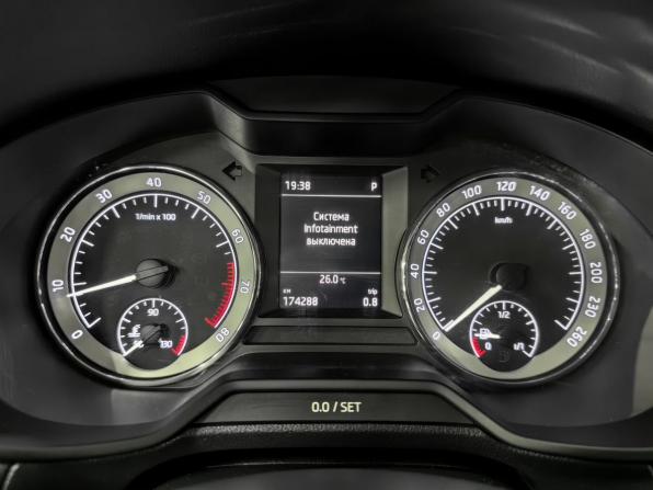 Skoda Octavia III (A7) с пробегом 2017 года, цена 1 500 000 рублей, 174287 км, лифтбек, Автокод Объявления