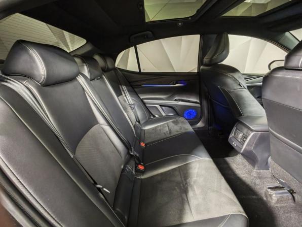 Toyota Camry IX (XV80) China Market с пробегом 2024 года, цена 3 200 000 рублей, 91216 км, седан, Автокод Объявления