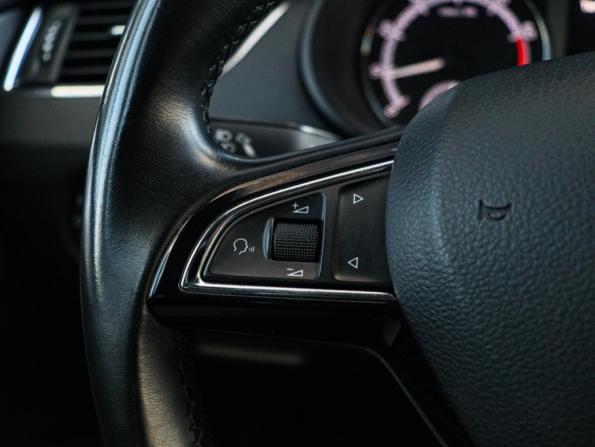 Skoda Octavia III (A7) Рестайлинг с пробегом 2018 года, цена 2 000 000 рублей, 84700 км, лифтбек, Автокод Объявления