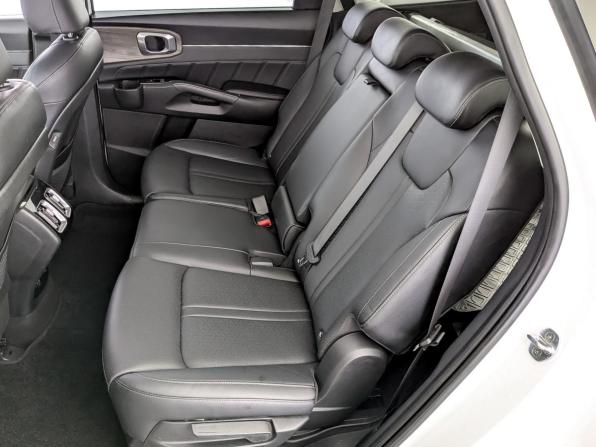 Kia Sorento IV с пробегом 2021 года, цена 3 300 000 рублей, 127812 км, внедорожник, Автокод Объявления