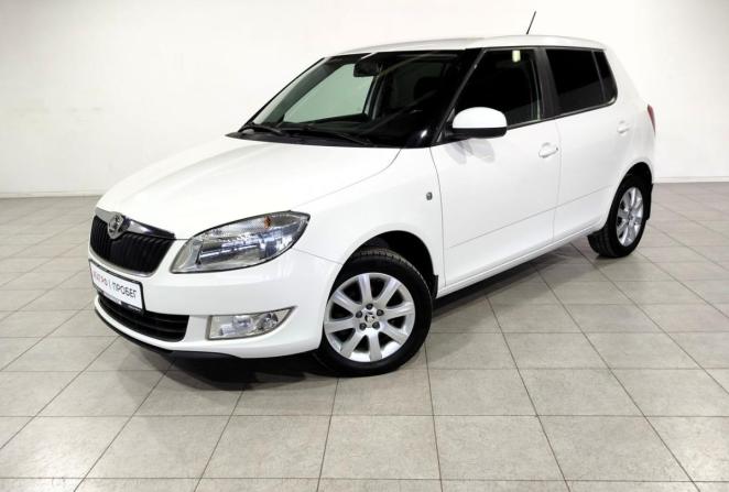 Skoda Fabia II Рестайлинг с пробегом 2014 года, цена 930 000 рублей, 73050 км, хэтчбек, Автокод Объявления