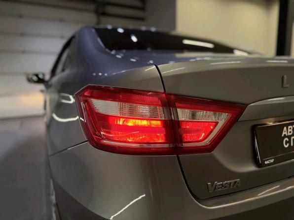 Lada (ВАЗ) Vesta I с пробегом 2018 года, цена 770 000 рублей, 122323 км, седан, Автокод Объявления