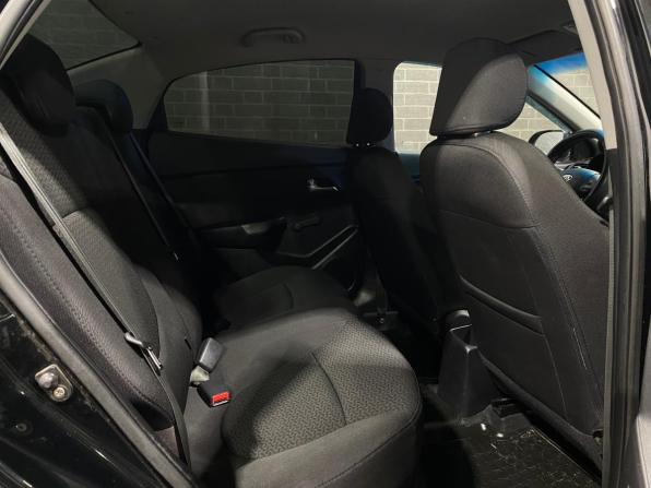 Kia Rio III с пробегом 2012 года, цена 790 000 рублей, 178000 км, седан, Автокод Объявления