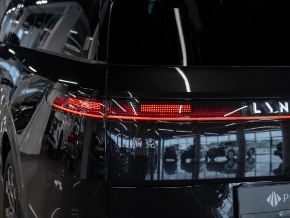 Lynk &amp; Co 900 с пробегом 2026 года, цена 7 400 000 рублей, 50 км, внедорожник, Автокод Объявления