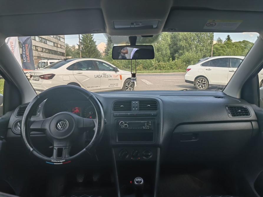 Volkswagen Polo V Великие Луки  - изображение 12