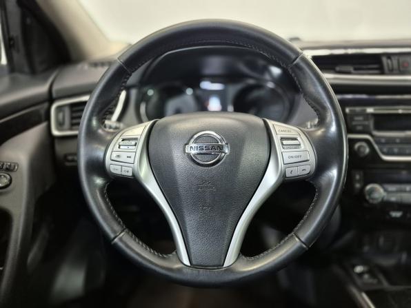Nissan Qashqai II с пробегом 2017 года, цена 1 549 000 рублей, 170059 км, внедорожник, Автокод Объявления