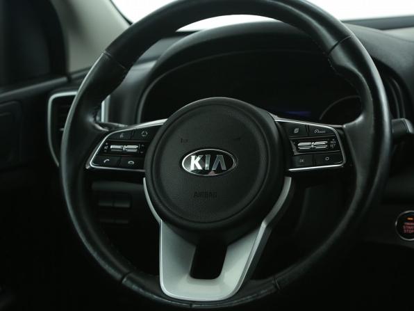 Kia Sportage IV Рестайлинг с пробегом 2021 года, цена 2 755 000 рублей, 118500 км, внедорожник, Автокод Объявления