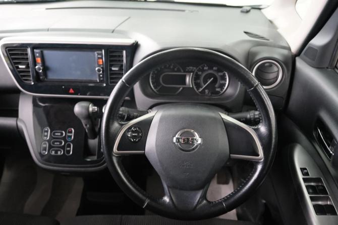 Nissan Dayz Roox I с пробегом 2014 года, цена 679 000 рублей, 158000 км, хэтчбек, Автокод Объявления