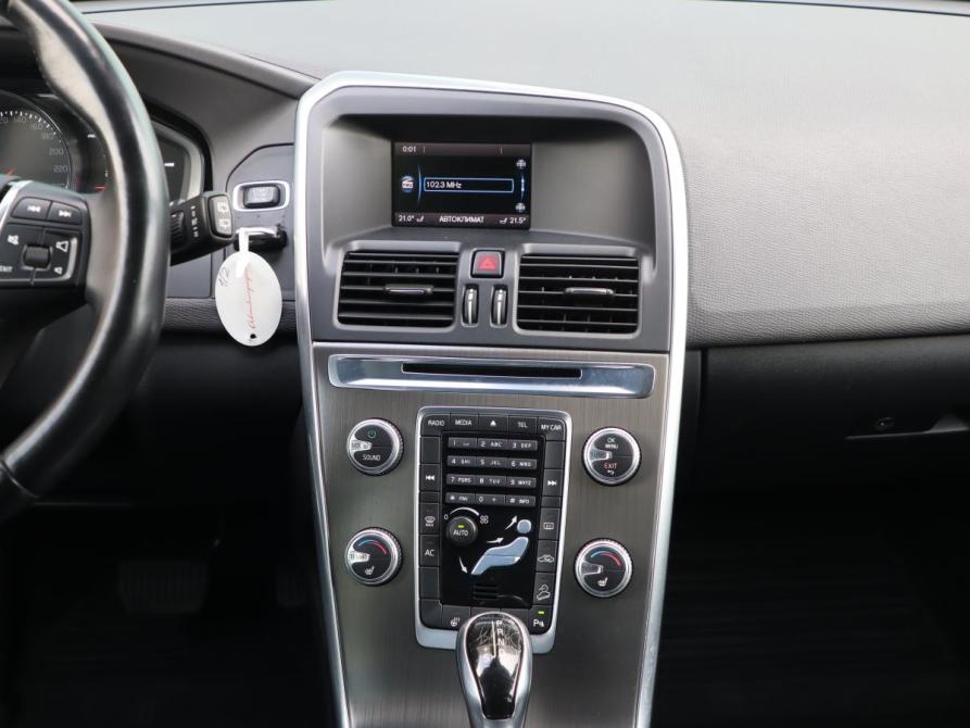 Volvo XC60 I Рестайлинг Санкт-Петербург  - изображение 13