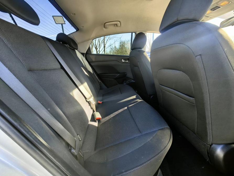 Hyundai Solaris II Санкт-Петербург  - изображение 12