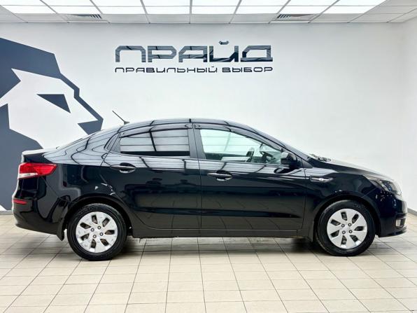 Kia Rio III Рестайлинг с пробегом 2016 года, цена 994 000 рублей, 128540 км, седан, Автокод Объявления