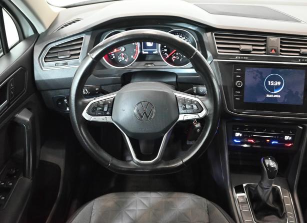 Volkswagen Tiguan II Рестайлинг с пробегом 2021 года, цена 3 200 000 рублей, 126557 км, внедорожник, Автокод Объявления