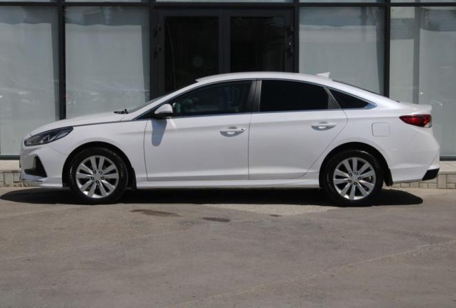 Hyundai Sonata VII (LF) Рестайлинг с пробегом 2017 года, цена 1 650 000 рублей, 181804 км, седан, Автокод Объявления