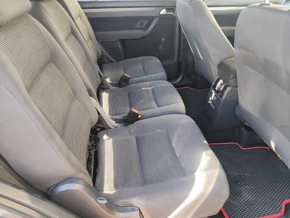 Volkswagen Touran I Рестайлинг с пробегом 2008 года, цена 379 000 рублей, 290832 км, компактвэн, Автокод Объявления