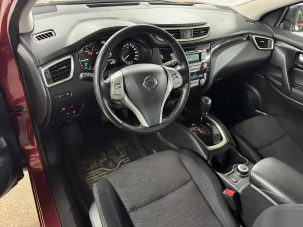 Nissan Qashqai II с пробегом 2015 года, цена 1 349 000 рублей, 98000 км, внедорожник, Автокод Объявления