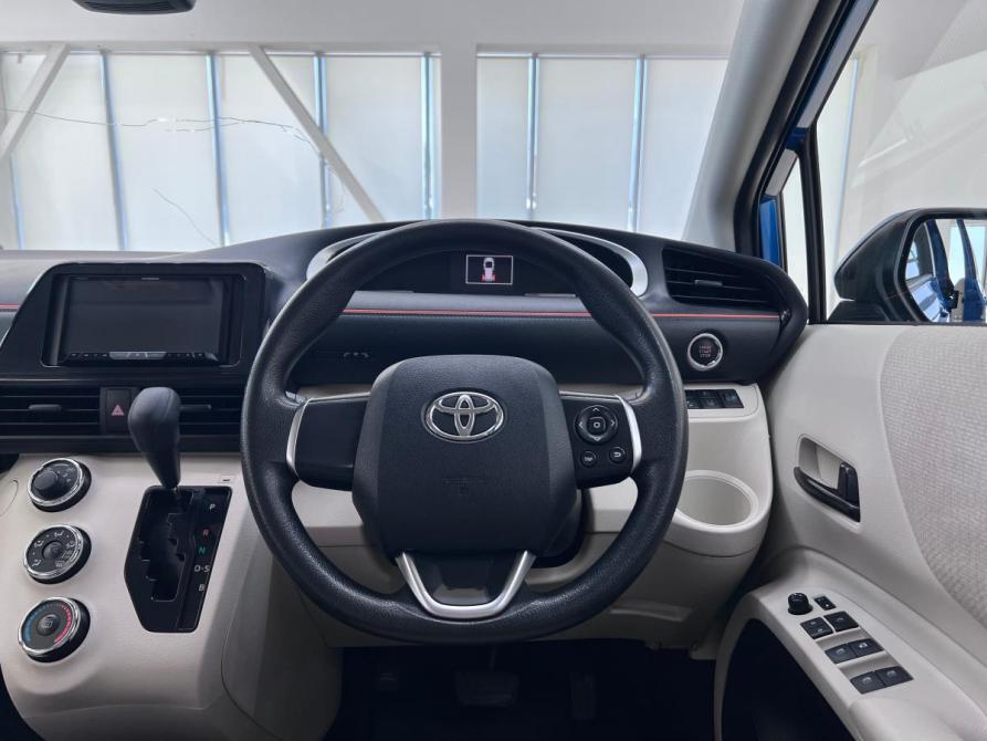 Toyota Sienta II Волгоград  - изображение 14