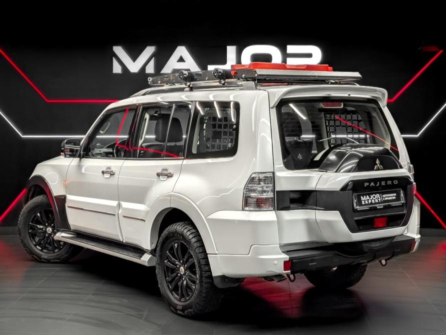 Mitsubishi Pajero IV Рестайлинг 2 Москва  - изображение 7
