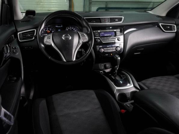 Nissan Qashqai II с пробегом 2018 года, цена 1 439 000 рублей, 164458 км, внедорожник, Автокод Объявления