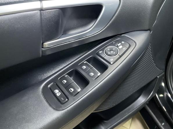 Hyundai Sonata VIII (DN8) с пробегом 2019 года, цена 2 149 000 рублей, 184393 км, седан, Автокод Объявления