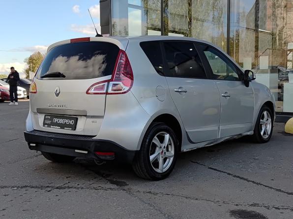 Renault Scenic III с пробегом 2011 года, цена 405 000 рублей, 258759 км, компактвэн, Автокод Объявления