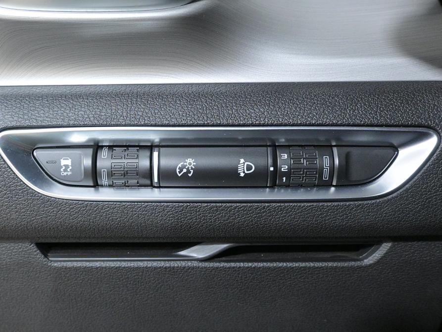 Geely Coolray I Москва  - изображение 15