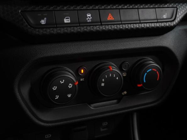 Lada (ВАЗ) Iskra с пробегом 2025 года, цена 1 349 000 рублей, 6196 км, седан, Автокод Объявления