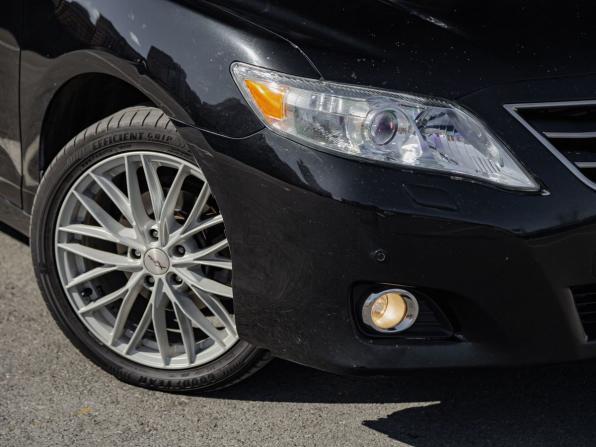Toyota Camry VI (XV40) Рестайлинг с пробегом 2011 года, цена 1 400 000 рублей, 265000 км, седан, Автокод Объявления