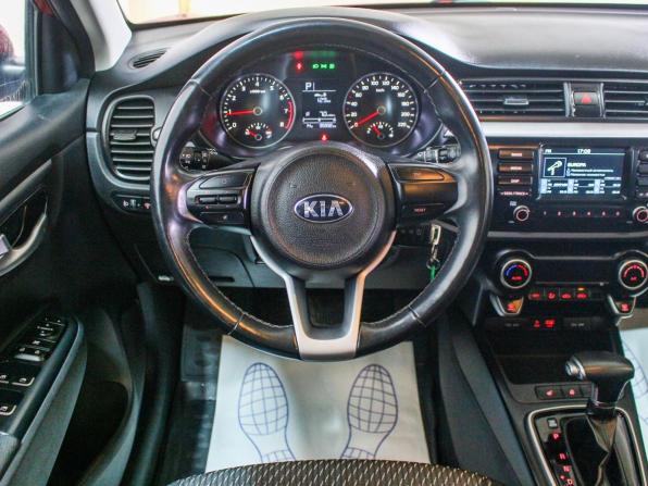 Kia Rio IV с пробегом 2017 года, цена 1 299 000 рублей, 95927 км, хэтчбек, Автокод Объявления