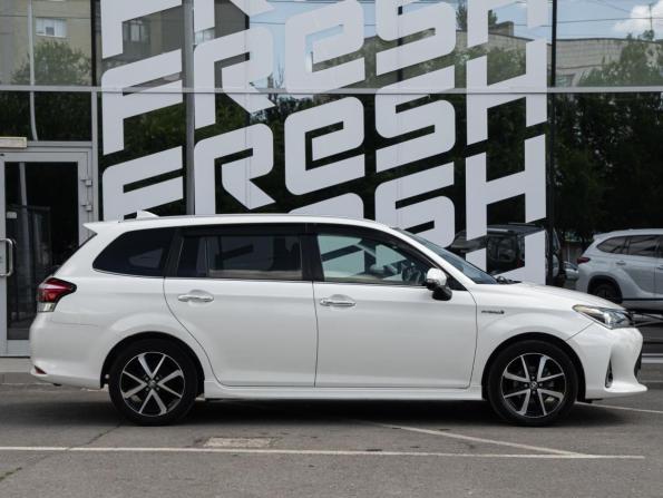 Toyota Corolla XI (E160 E170) Рестайлинг 2 с пробегом 2018 года, цена 1 719 000 рублей, 73797 км, универсал, Автокод Объявления