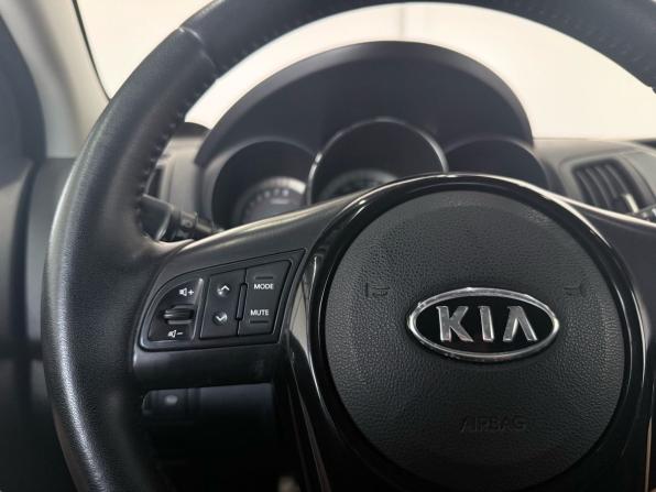 Kia Cerato II с пробегом 2012 года, цена 749 000 рублей, 233801 км, седан, Автокод Объявления