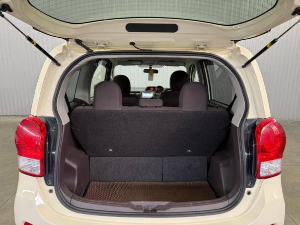 Toyota Porte II с пробегом 2014 года, цена 950 000 рублей, 65321 км, минивэн, Автокод Объявления