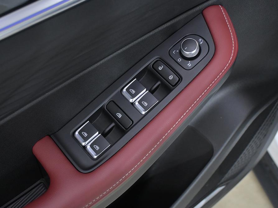 Geely Coolray I Рестайлинг Москва  - изображение 16