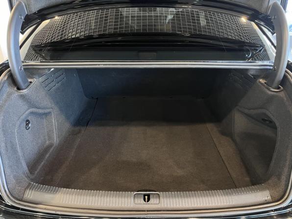 Audi A4 V (B9) с пробегом 2017 года, цена 2 040 000 рублей, 157832 км, седан, Автокод Объявления