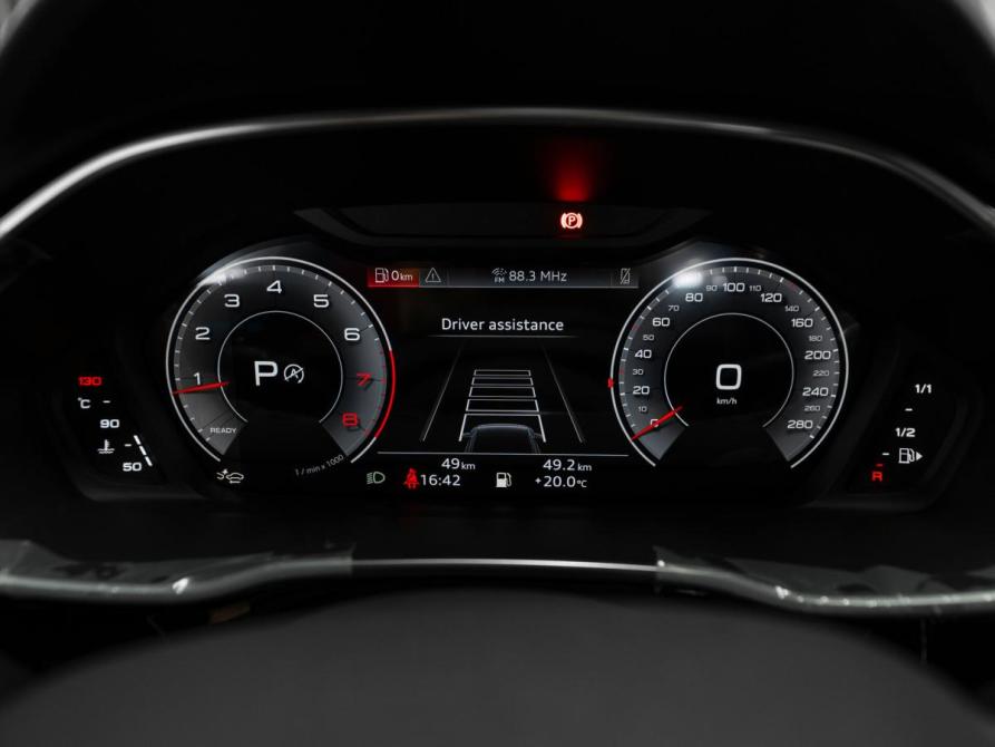 Audi Q3 II (F3) Москва  - изображение 12