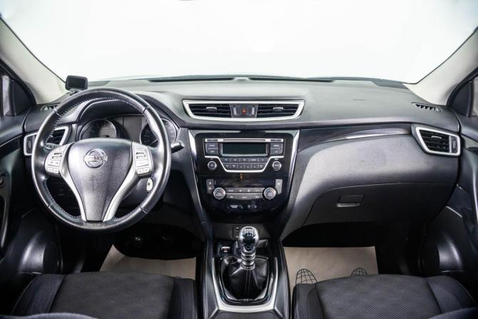 Nissan Qashqai II с пробегом 2016 года, цена 1 299 000 рублей, 200278 км, внедорожник, Автокод Объявления