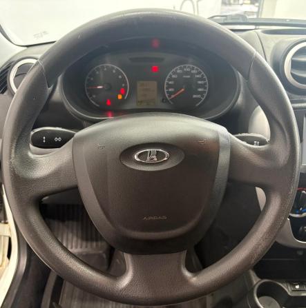 Lada (ВАЗ) Granta I с пробегом 2016 года, цена 555 000 рублей, 110305 км, седан, Автокод Объявления