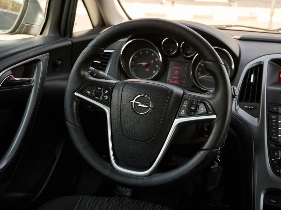 Opel Astra J Рестайлинг Казань  - изображение 14
