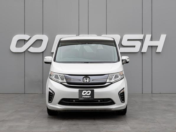 Honda Stepwgn V с пробегом 2016 года, цена 2 148 000 рублей, 64026 км, минивэн, Автокод Объявления