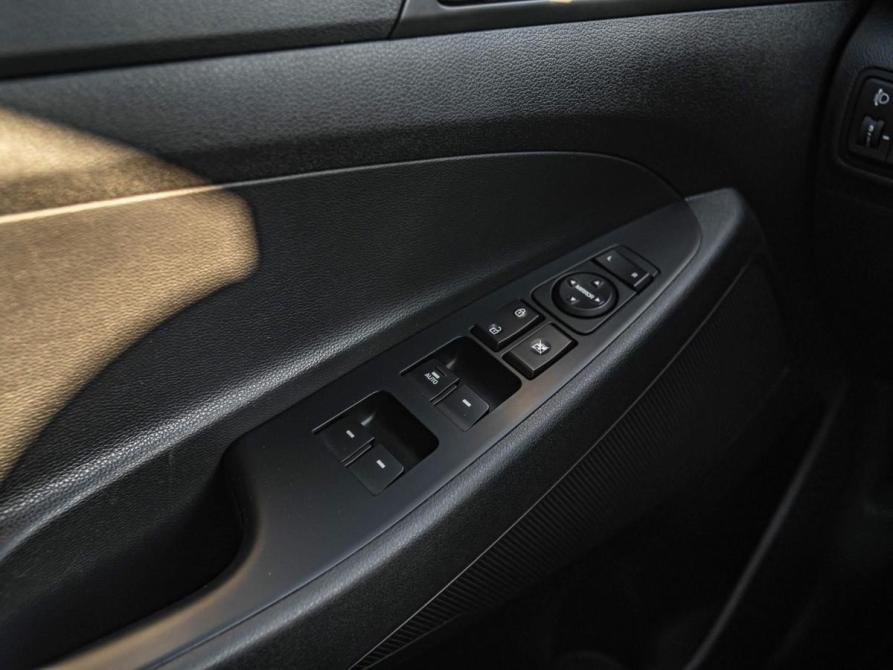 Hyundai Tucson III Рестайлинг Санкт-Петербург  - изображение 11