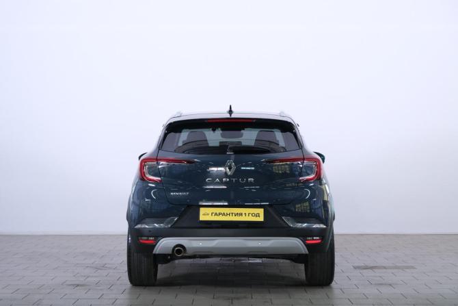 Renault Captur II с пробегом 2021 года, цена 1 679 000 рублей, 45200 км, внедорожник, Автокод Объявления