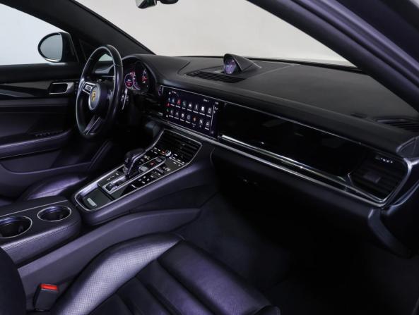 Porsche Panamera II Рестайлинг с пробегом 2021 года, цена 9 000 000 рублей, 59613 км, лифтбек, Автокод Объявления