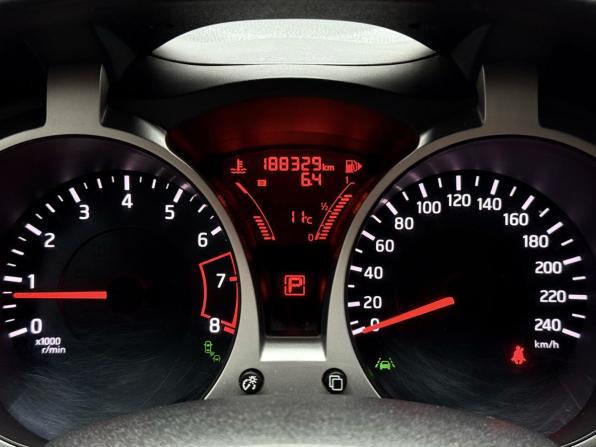 Nissan Juke I с пробегом 2014 года, цена 1 299 000 рублей, 189339 км, внедорожник, Автокод Объявления
