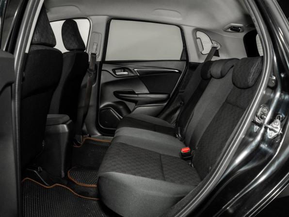 Honda Fit III с пробегом 2013 года, цена 949 500 рублей, 119081 км, хэтчбек, Автокод Объявления
