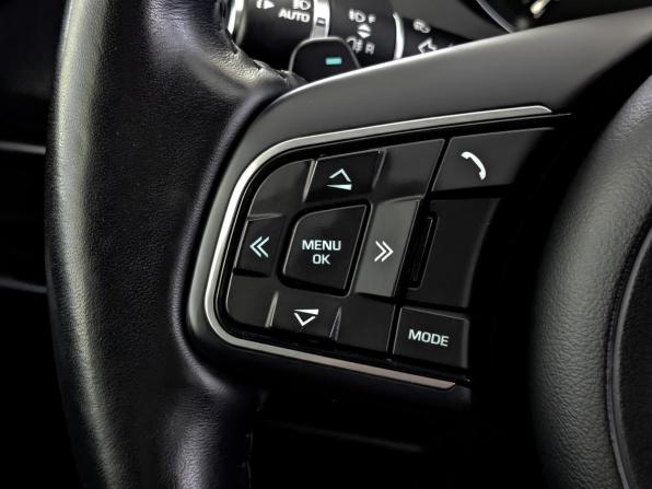Jaguar F-Pace I с пробегом 2018 года, цена 2 990 000 рублей, 84259 км, внедорожник, Автокод Объявления