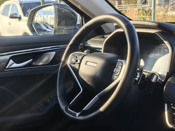 Haval Jolion I с пробегом 2023 года, цена 1 699 000 рублей, 81000 км, внедорожник, Автокод Объявления