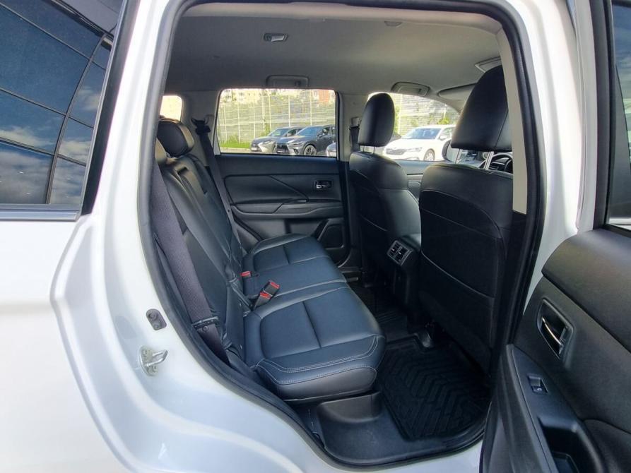 Mitsubishi Outlander III Рестайлинг 3 Екатеринбург  - изображение 42