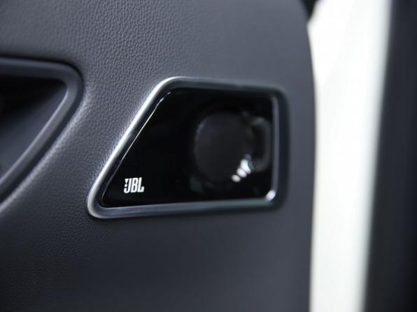 Toyota Land Cruiser 300 Series с пробегом 2021 года, цена 10 990 000 рублей, 112226 км, внедорожник, Автокод Объявления