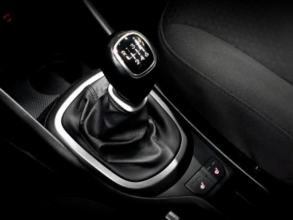 Kia Rio III Рестайлинг с пробегом 2017 года, цена 1 200 000 рублей, 86668 км, седан, Автокод Объявления