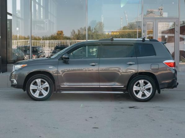 Toyota Highlander II (XU40) Рестайлинг с пробегом 2011 года, цена 1 860 000 рублей, 231995 км, внедорожник, Автокод Объявления